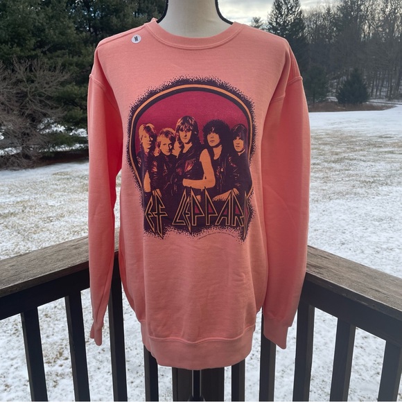 People of Leisure sweatshirt top crew Def Leppard 80s rock music pink medium - Picture 11 of 11